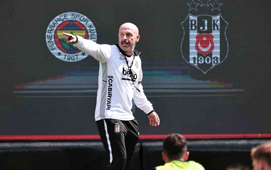 Beşiktaş, Fenerbahçe derbisi öncesi son antrenmanını Italiano yönetiminde yaptı