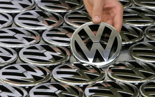Volkswagen'de 50 bin ek iş kesintisi içeren yeniden yapılandırma planı onaylandı