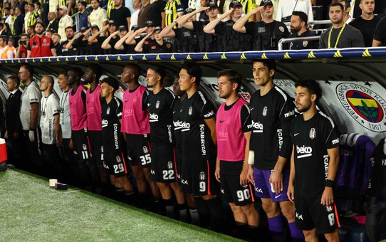 Beşiktaş derbide Emirhan Topçu ile başladı, Djalo yedek kaldı