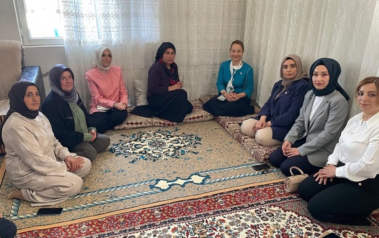 AK Parti'den Gaziantep'te Ev Ziyaretleri