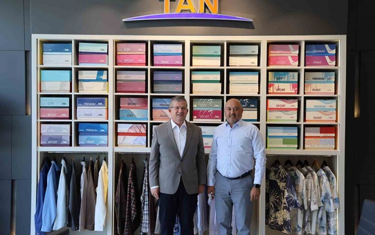 AK Parti Denizli İl Başkanı Subaşıoğlu, tekstilci Mehmet Ali Tan'ı fabrikasında ziyaret etti
