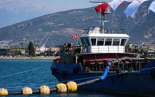 TÜÇA Başkanı Öztürk, Göcek ve Dalaman koylarındaki mapa-şamandıra sistemini anlattı