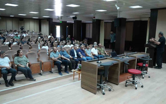 KBÜ Tıp Fakültesi'nde birinci sınıf öğrencileri için dört günlük oryantasyon programı başladı
