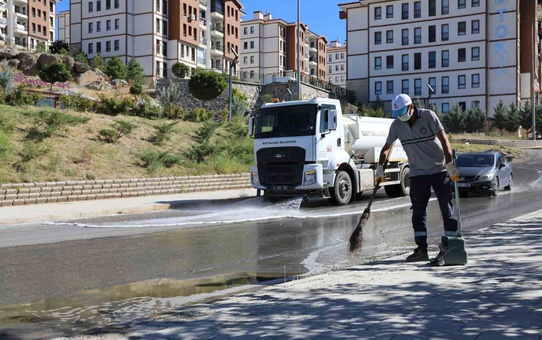 Battalgazi'de temizlik seferberliği, Orduzu, Kırkgöz ve Kadıçayırı'nda cadde ve parklar elden