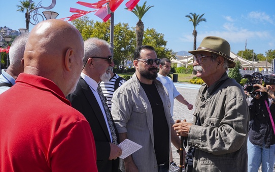 Gazeteci Hasan Tahsin, İzmir'in kurtuluşunun yıl dönümünde anıldı