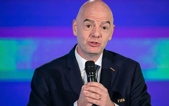 Fransa'dan Infantino'ya soğuk duş