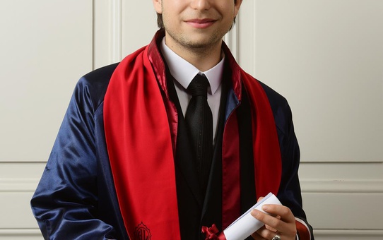 Hastane yatağından Harvard’a uzanan azim! Ahmet'in hayali 2 tüp kana bağlı!