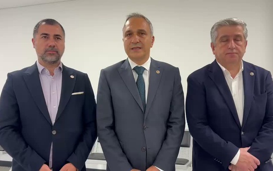 İBB Davası'nda 79. gün... Milletvekili Suat Özçağdaş, duruşma salonundan çıkarıldı: “Ailelere olan sevgim ve saygım nedeniyle salondan çıkıyorum”