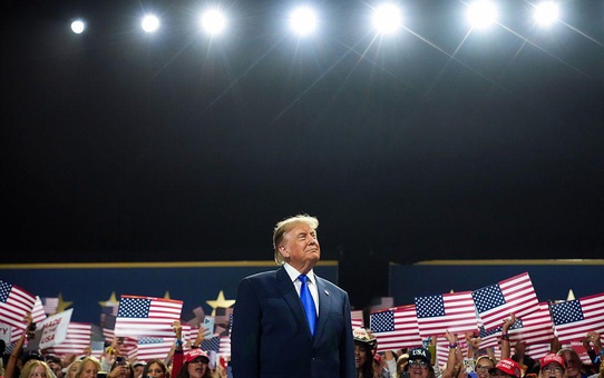Trump'tan ara seçim vaadi, çoğunluk Cumhuriyetçilerde kalırsa her yetişkine 5 bin dolar