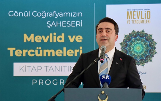 Süleyman Çelebi'nin Mevlid'i için 600. yıl kitabı Bursa'da tanıtıldı