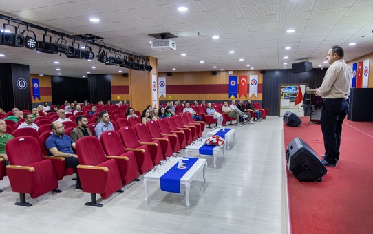 Hakkari Üniversitesi personeline iş kazaları ve risklere karşı eğitim verildi