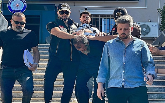 Maltepe’de dehşet saçmıştı! Ev sahibi çifti öldüren kiracı tutuklandı