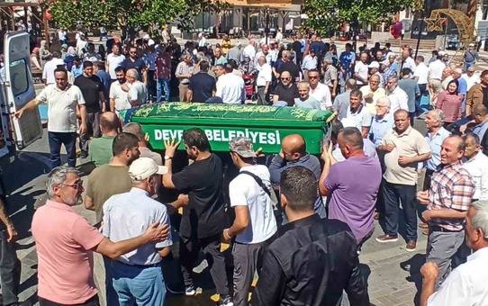 Devrek'te iş insanı Bükrü kardeşlerin annesi son yolculuğuna uğurlandı