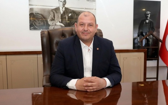 Menderes belediye başkanı hakkında skandal ifadeler! Gizli oda, belediyede iş, otel buluşmaları