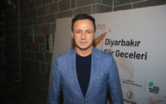 Cahit Sıtkı Tarancı, ölümünün 70. yılında Diyarbakır'da şiir dinletisiyle anıldı