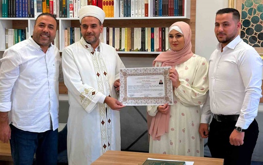 İsmi de değişti! İlk kez duyduğu ezan sesinden etkilenip Müslüman oldu