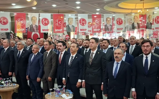 Yayman, MHP Tokat kongresinde yeni anayasa çağrısı yaptı