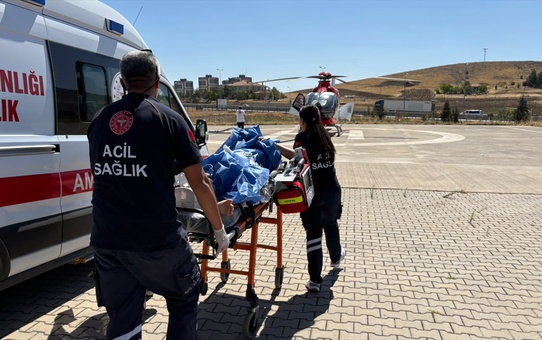 Kırıkkale'deki 2 çocuk hava ambulansıyla Ankara Etlik Şehir Hastanesi'ne sevk edildi