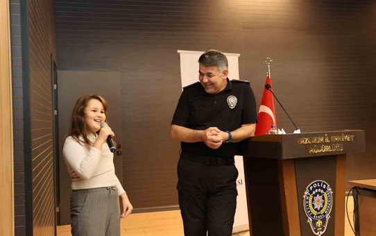 Erzurum'da polis çocukları için eğitime destek buluşması düzenlendi