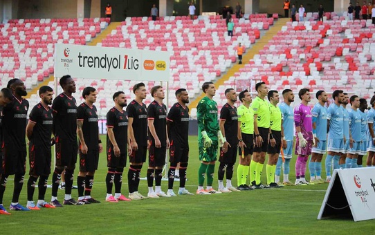 Sivasspor evinde Muğlaspor ile 1-1 berabere kaldı