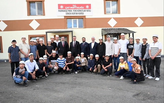 Vali Baruş Çat'ta eğitim ve kamu hizmetleri için talimat verdi
