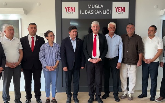 Köyceğiz Belediye Başkanı Erdoğan 10 meclis üyesiyle YENİ Parti'ye geçti