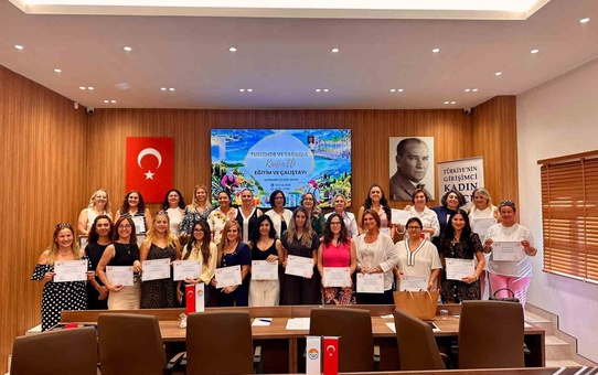 Marmaris'te çalıştayda kadın girişimciliği ve yerel üretim masaya yatırıldı
