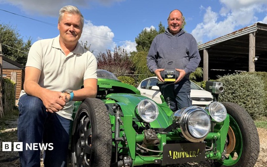 Ray Ramsay, 1972 model Beetle'ı Hot Wheels oyuncağına çevirdi, İngiltere finalini kazandı
