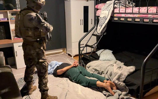 Yozgat Akdağmadeni'nde 8 adrese silah operasyonu, 6 kişi yakalandı