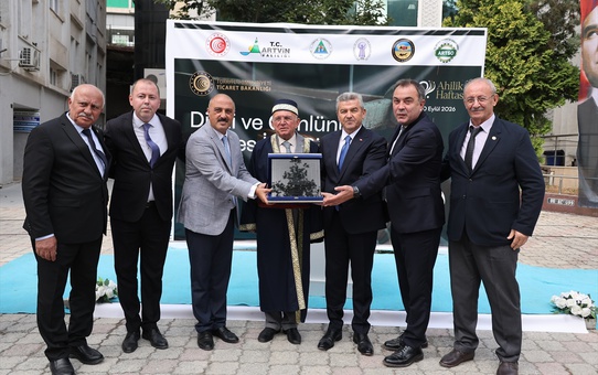 Artvin'de Ahilik Haftası töreni düzenlendi, Vali Ergün esnafa seslendi