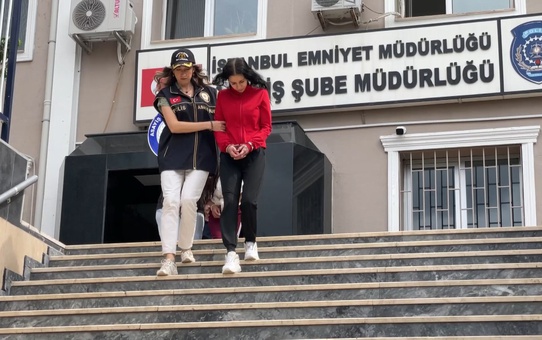 Beylikdüzü'de girdikleri evi soyan 3 kadın polisten kaçamadı
