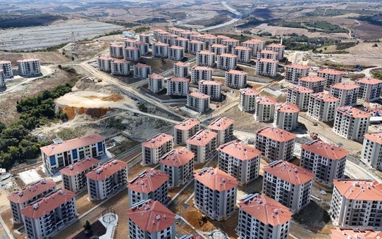 Havadan görüntülendi! İşte İstanbul'da 12 bin liraya kiraya verilecek konutlar