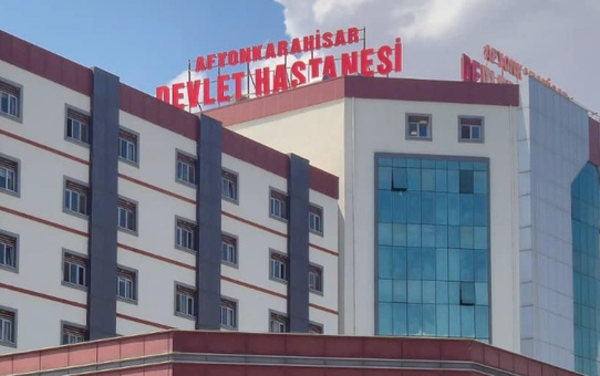 Devlet hastanesi doktorları birbirine girdi! Psikoloğun kocası doktoru dövdü