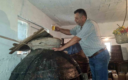 Safranbolu'da coğrafi işaretli üzüm sirkesinde yeni sezon başladı