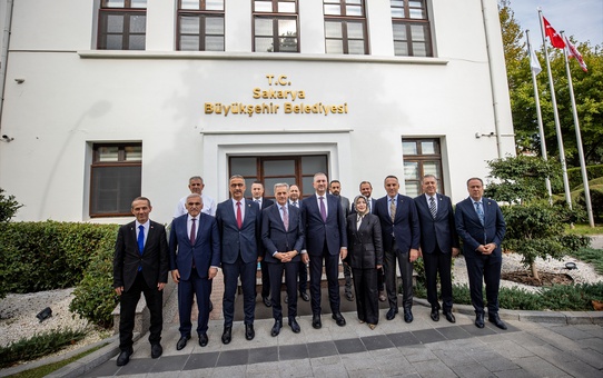 AK Parti Grup Başkanvekili Gül, Sakarya'da konuştu: