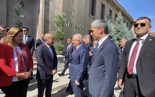 Afyonkarahisar'da konuşan Bakan Güler, 'Terörsüz Türkiye' hedefini anlattı