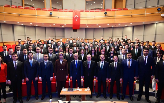 Uraloğlu, kaymakam adaylarına Türkiye'nin ulaşım hedeflerini anlattı