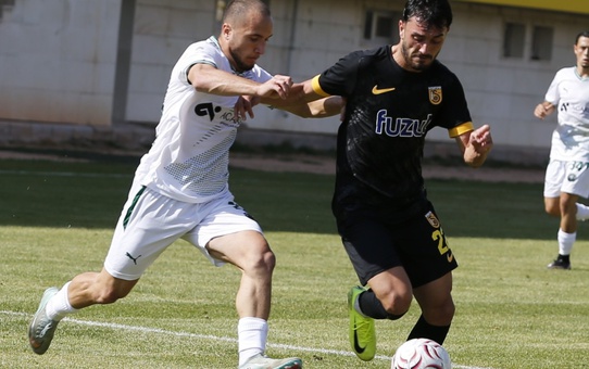 Bayburtspor, Borçka Spor'u 3-0 yenerek Türkiye Kupası'nda 2'nci tura çıktı