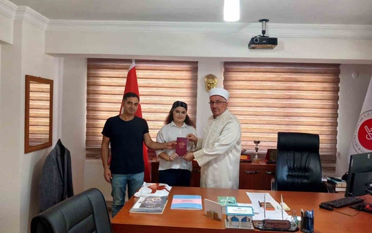 Erdek'te müftülük resmi nikah hizmetini sürdürüyor