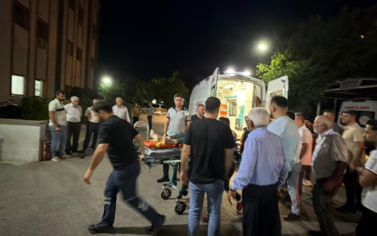 Otomobilin çarptığı yaya ağır yaralandı