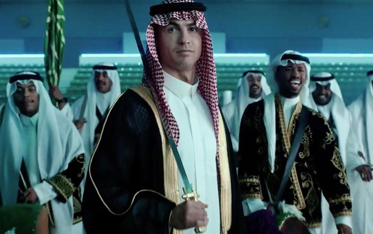 Ronaldo'dan futbol dünyasını sarsacak hamle! Parayı basıp alacak