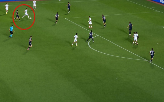 Süper Lig'in eski yıldızından takımına Avrupa'da 3 puanı getiren enfes gol