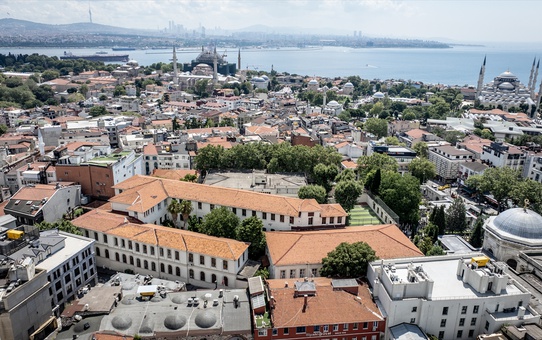 Darülmaarif'ten Cağaloğlu Anadolu Lisesi'ne 176 yıllık eğitim mirası sürüyor