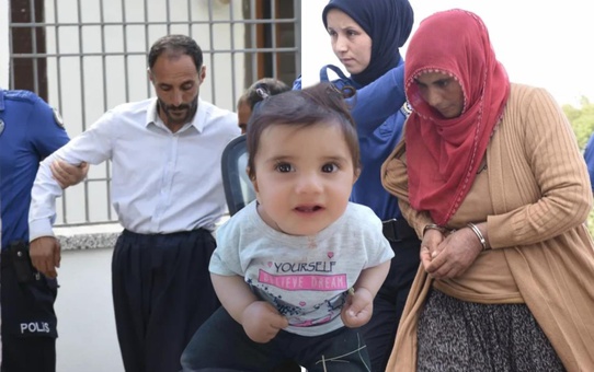 Büşra bebek soruşturmasında yeni detaylar! Kıyafetleri 3 kilometre uzakta bulundu