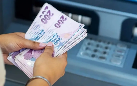 İstihdamını koruyan tekstil ve mobilya işletmelerine aylık 3.500 TL destek başvuruları başladı
