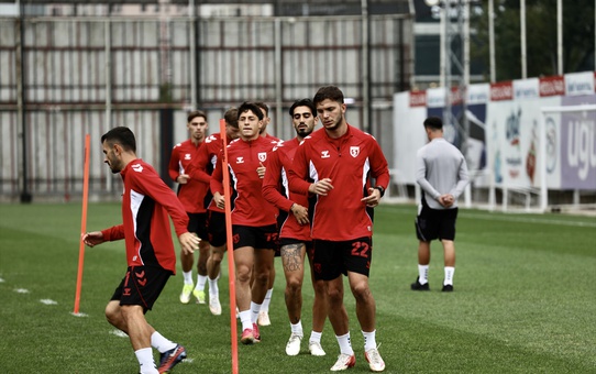 Samsunspor, Erzurumspor FK maçı hazırlığını Nuri Asan'da sürdürdü