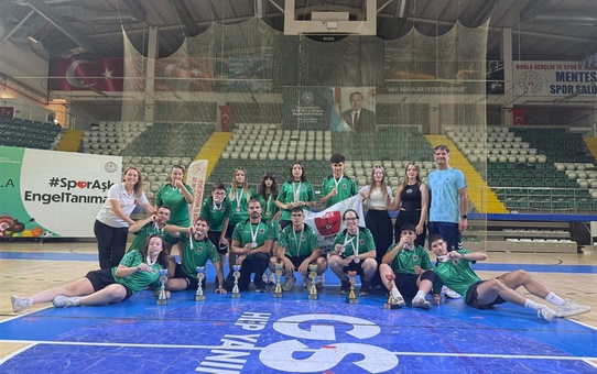 Aydınlı hemsball sporcuları Muğla'da 24 madalya ve 7 kupa kazandı