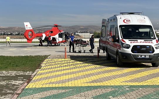 Sivas Zara'da yaylada ayı saldırısına uğrayan çoban Abdullah Dindar yaralandı