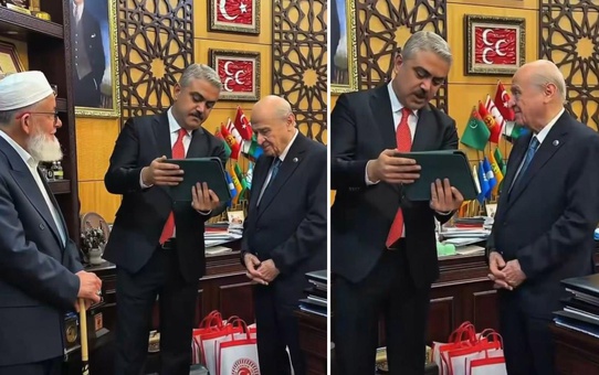Bahçeli'nin duygusal anları! Sesini duyunca dayanamadı: Mahvettin bizi