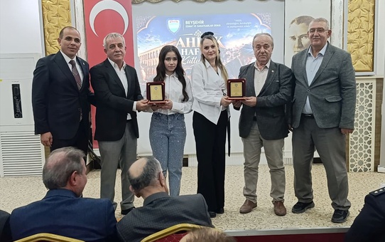 Konya Beyşehir'de Ahilik Haftası'nda yılın ahileri seçilip ödüllendirildi